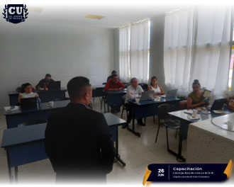 Docentes del Centro Universitario del Oriente de Hidalgo durante el taller de IA