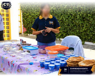 Participantes de CUOH durante la actividad Impulsamos Emprendedores
